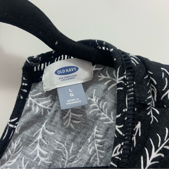Old Navy Tank Top - Picture 2 of 3